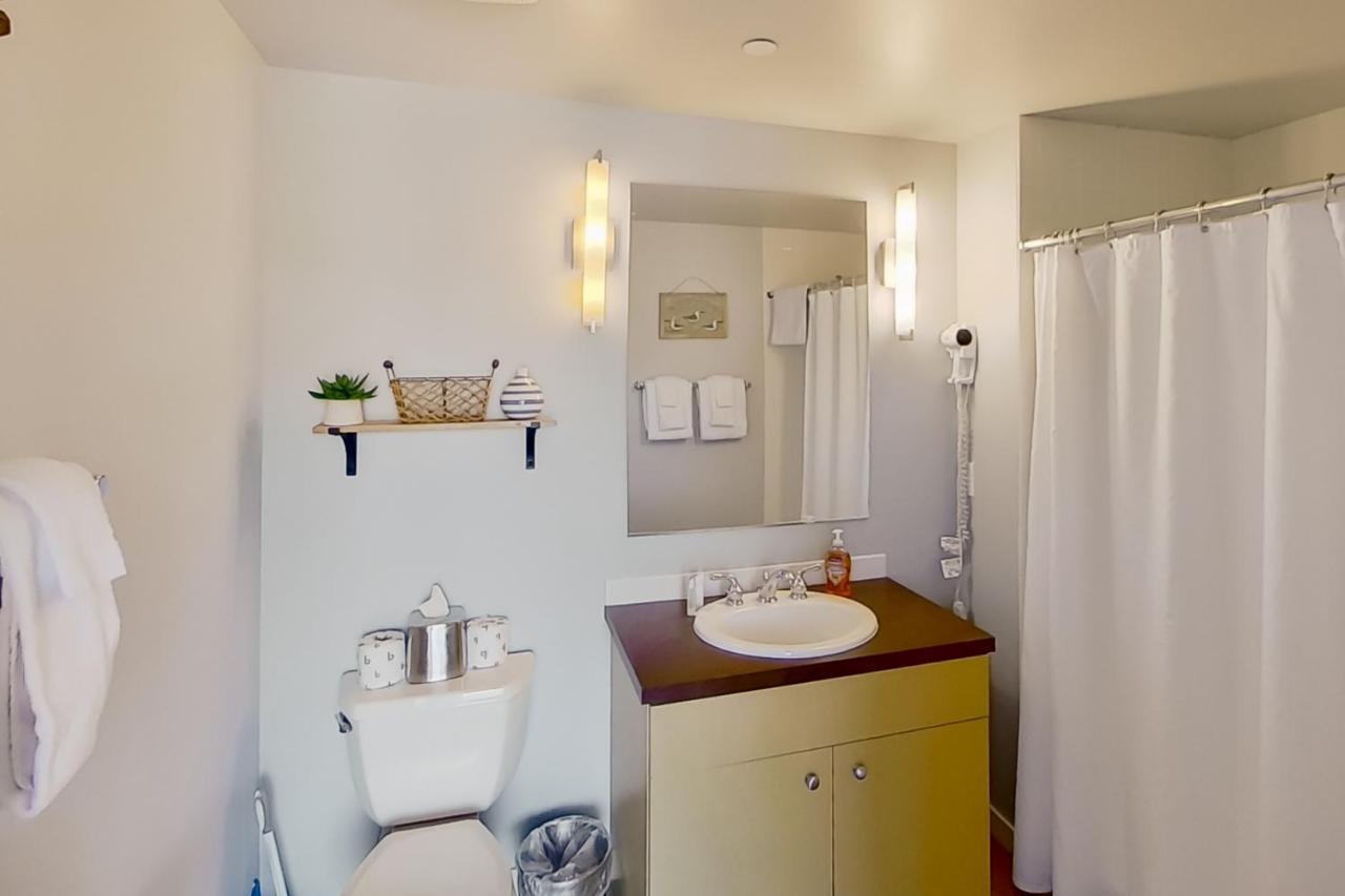 Chelan Resort Suites Sunny Shores 310 エクステリア 写真