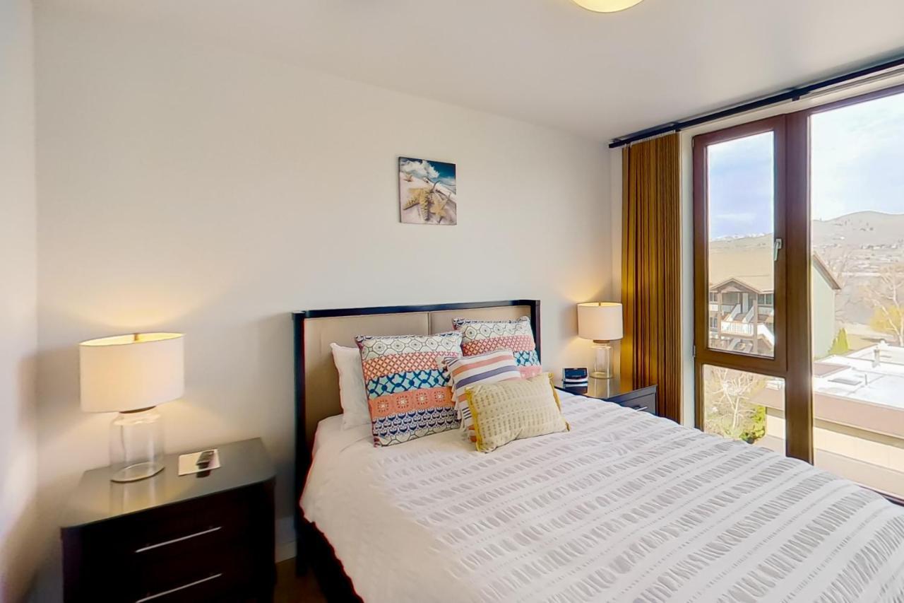 Chelan Resort Suites Sunny Shores 310 エクステリア 写真